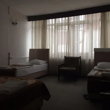 Kayapali Hotel *